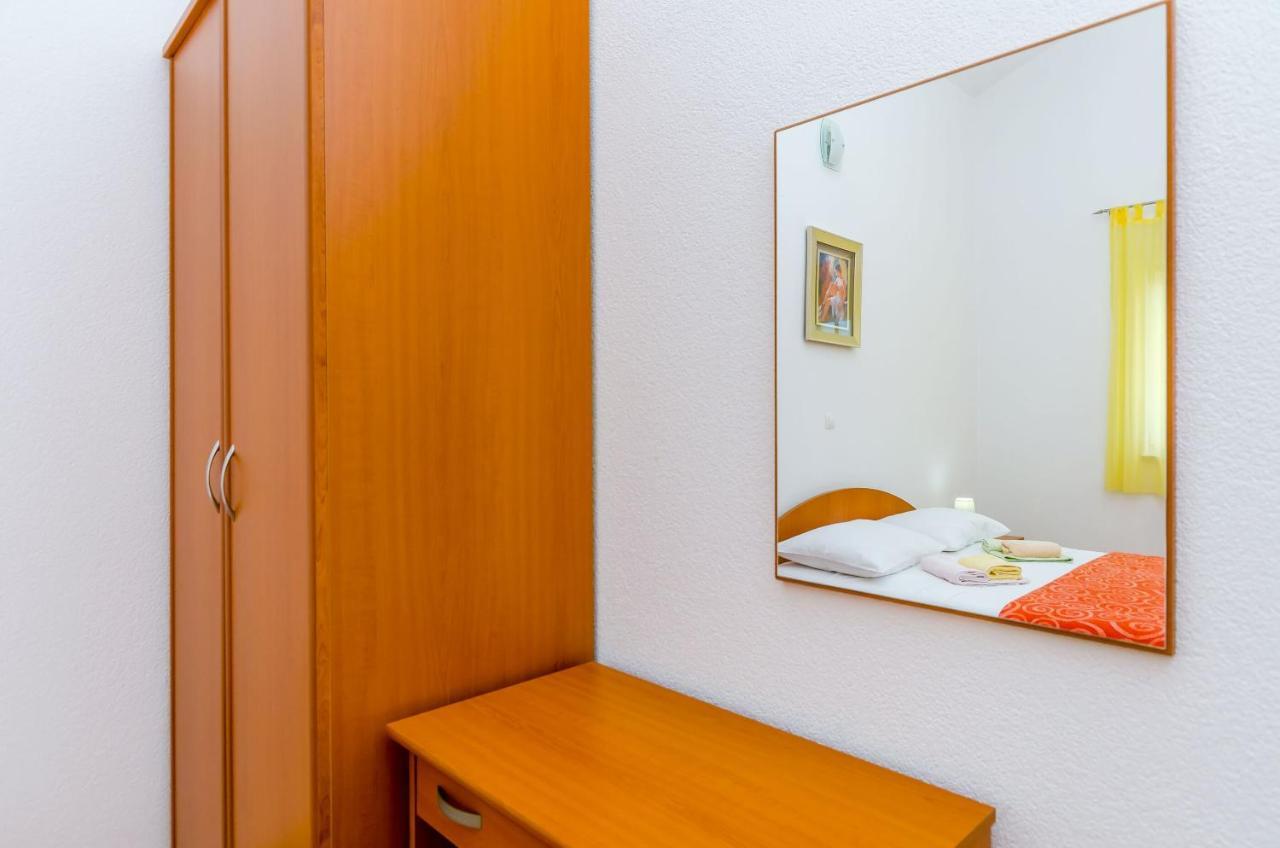 Apartments Melita Trogir Luaran gambar